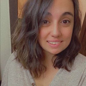 Meet your Posher, Marisa